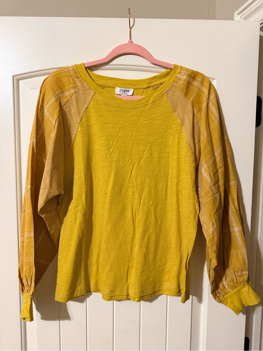 Umgee Women's Mustard Long-Sleeve Raglan Top with Plaid Sleeves